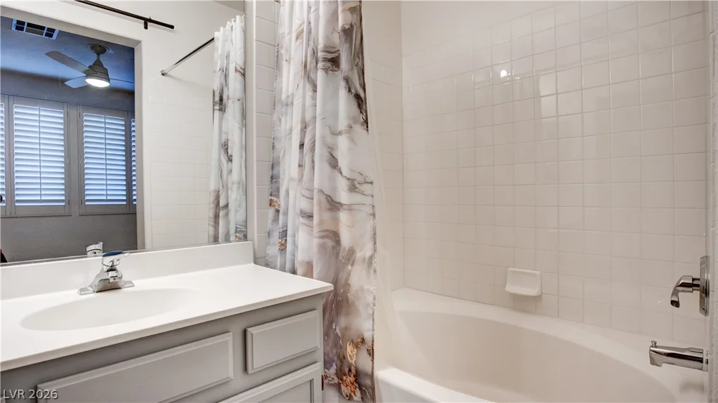 10180 Delray Beach, Las Vegas, NV 89129