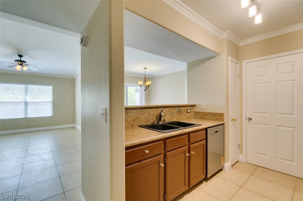 7255 Sunset, Las Vegas, NV 89113