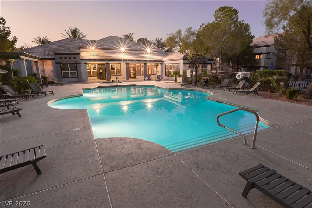 7255 Sunset, Las Vegas, NV 89113