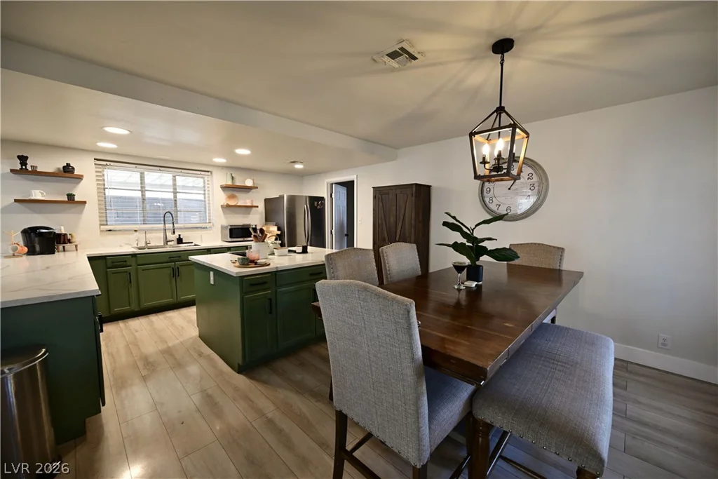 2016 Oakey, Las Vegas, NV 89104