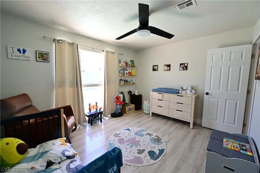 2016 Oakey, Las Vegas, NV 89104