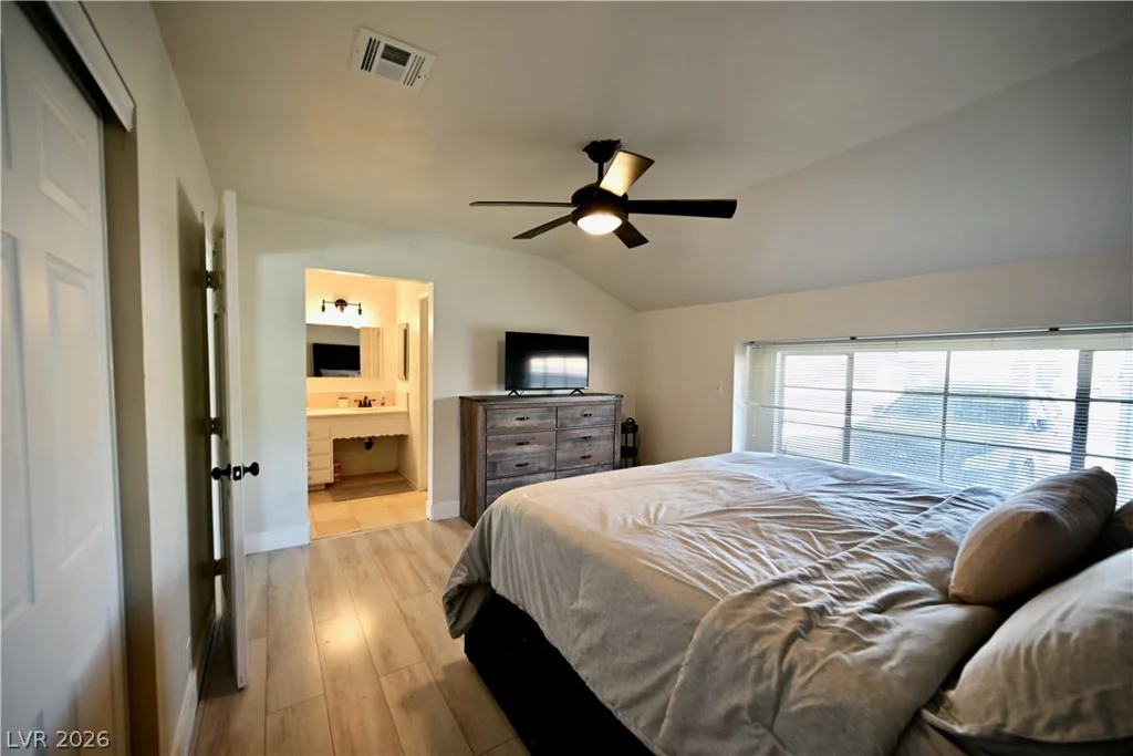 2016 Oakey, Las Vegas, NV 89104