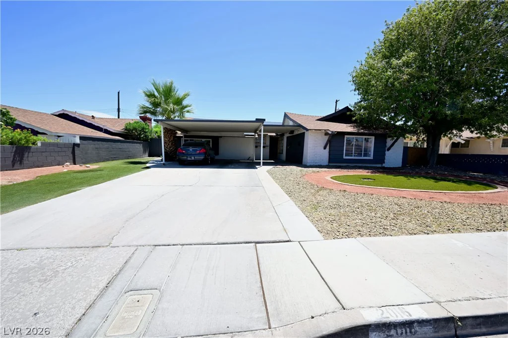 2016 Oakey, Las Vegas, NV 89104