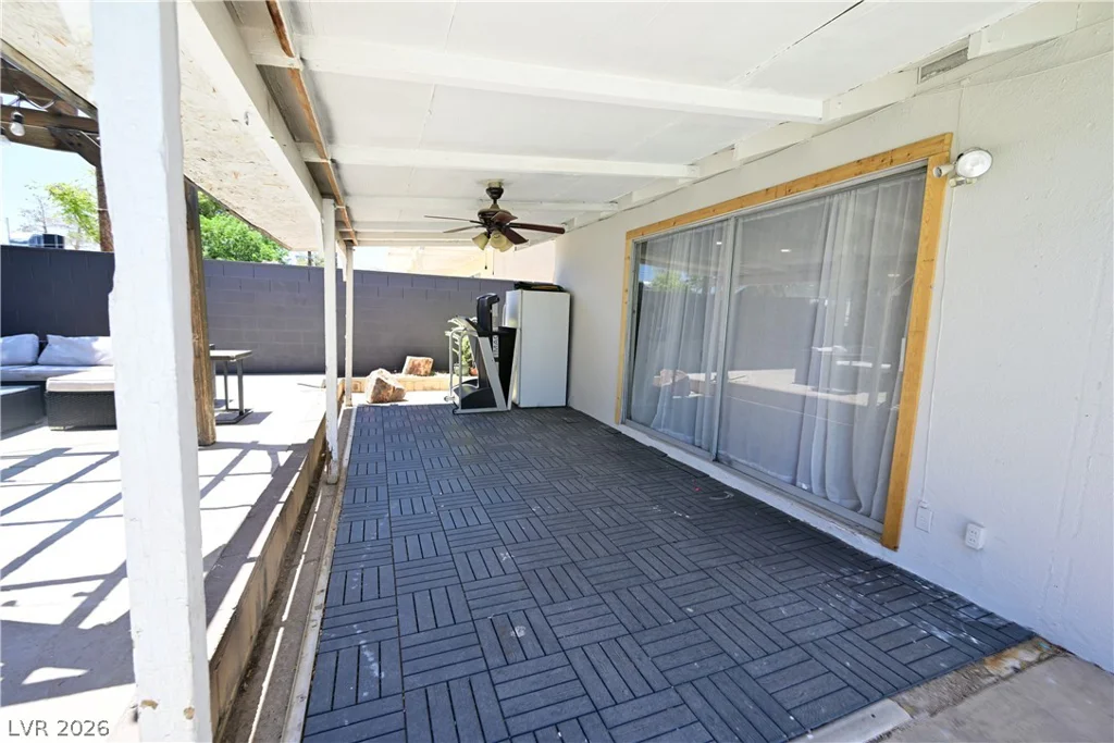 2016 Oakey, Las Vegas, NV 89104