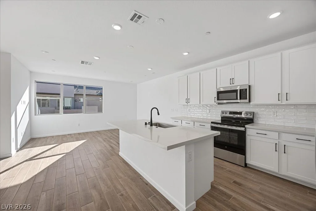 1470 Hopeful Lark, Las Vegas, NV 89138