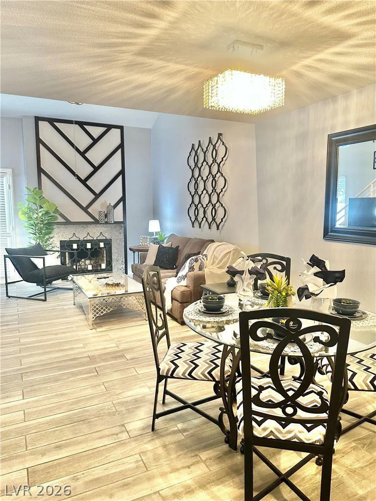 2700 LODESTONE, Las Vegas, NV 89117
