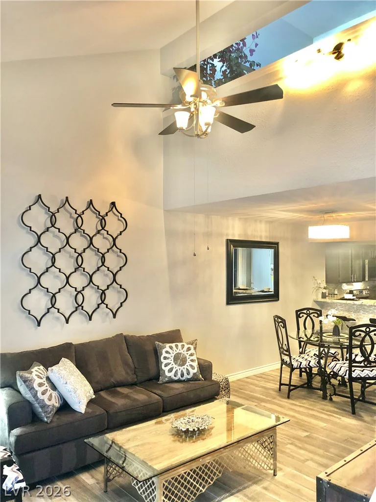 2700 LODESTONE, Las Vegas, NV 89117