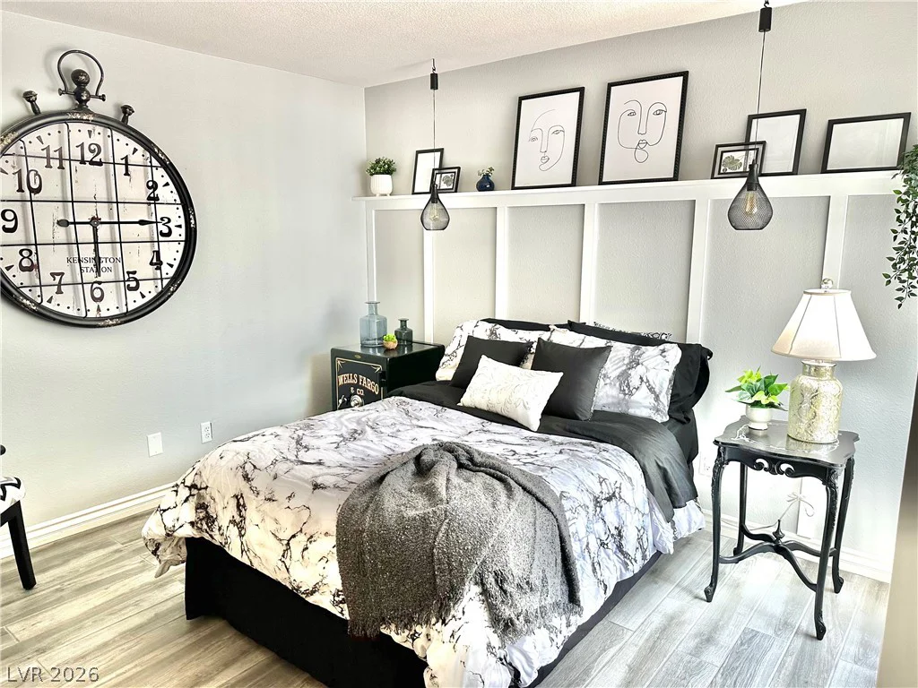 2700 LODESTONE, Las Vegas, NV 89117