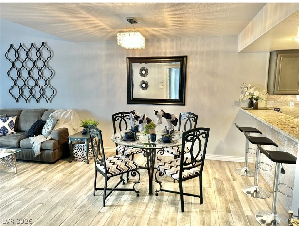2700 LODESTONE, Las Vegas, NV 89117