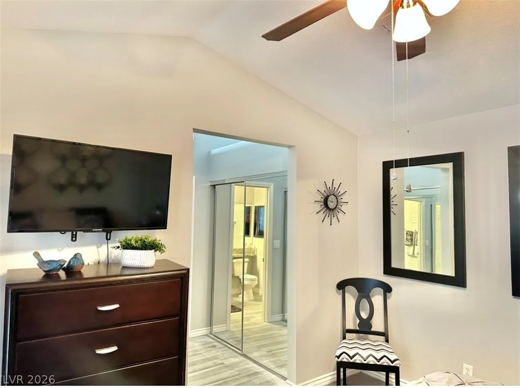 2700 LODESTONE, Las Vegas, NV 89117