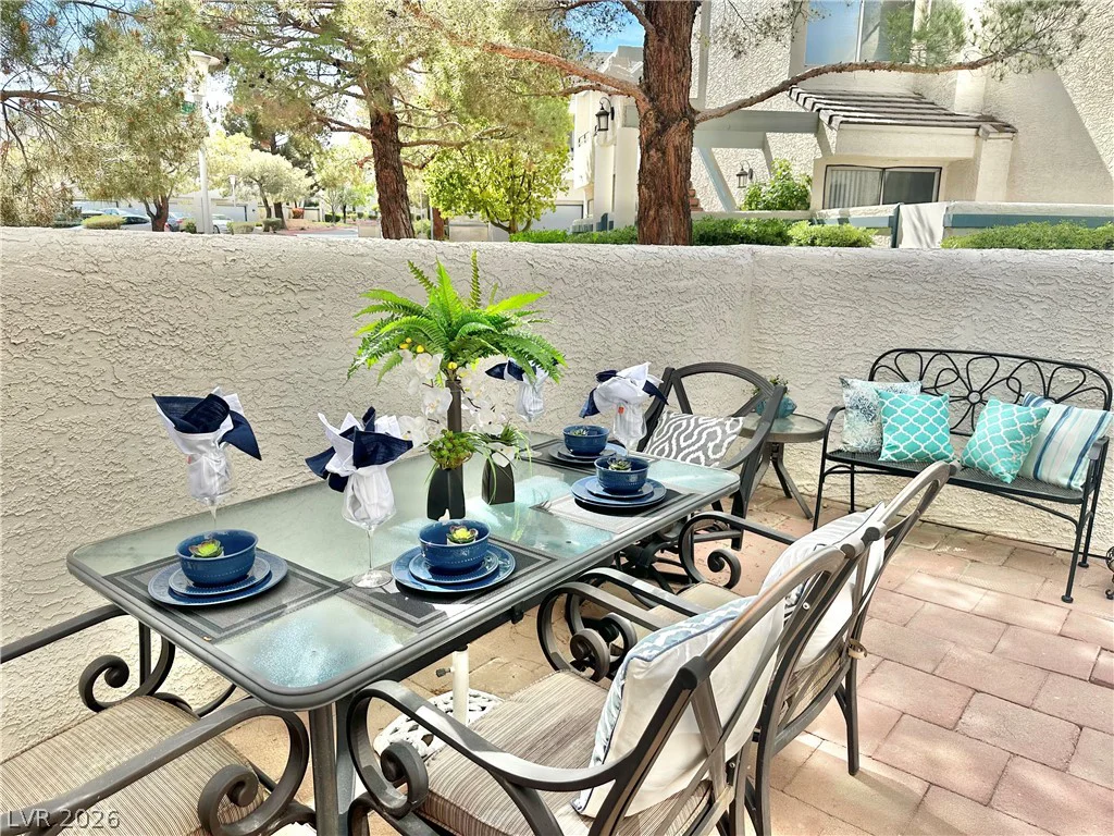 2700 LODESTONE, Las Vegas, NV 89117