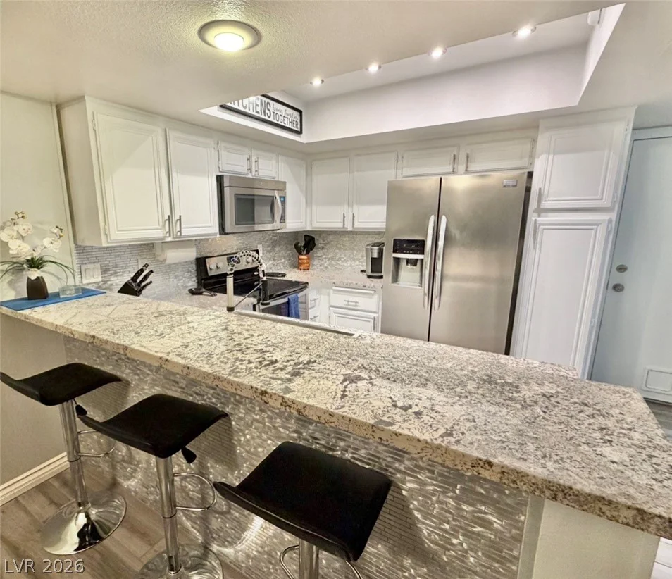 2700 LODESTONE, Las Vegas, NV 89117