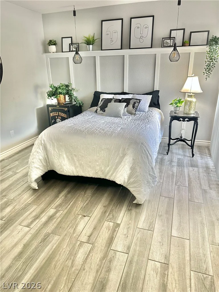 2700 LODESTONE, Las Vegas, NV 89117