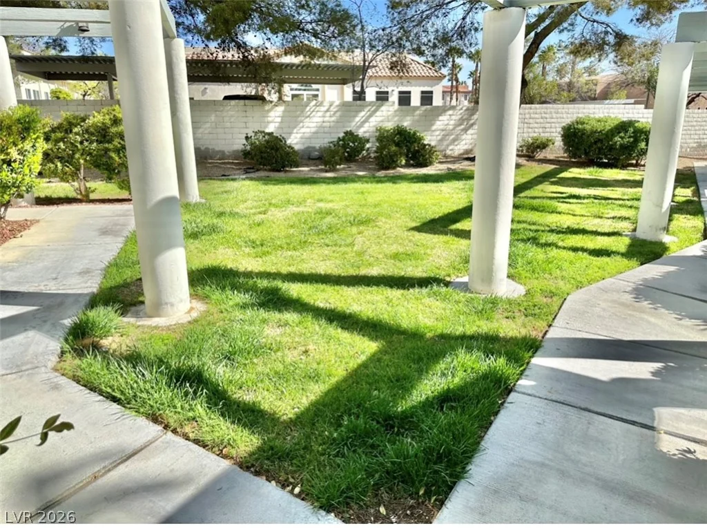 2700 LODESTONE, Las Vegas, NV 89117