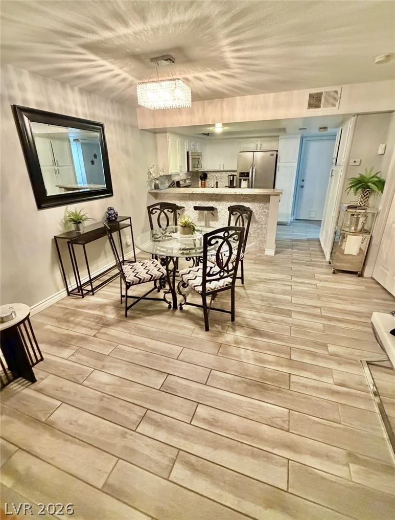 2700 LODESTONE, Las Vegas, NV 89117