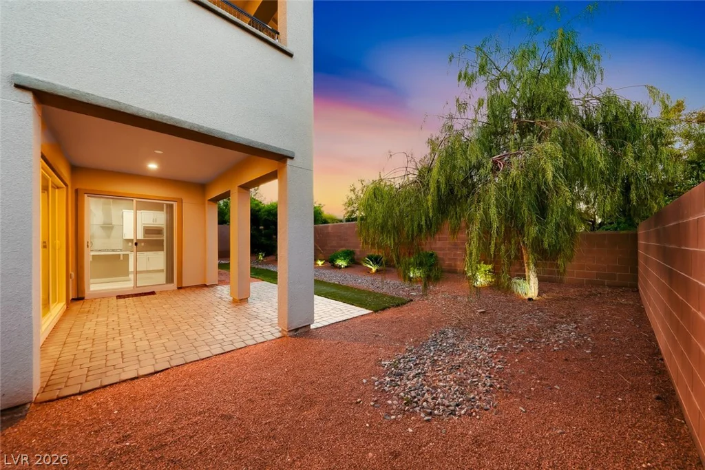 10314 Apache Blue, Las Vegas, NV 89135