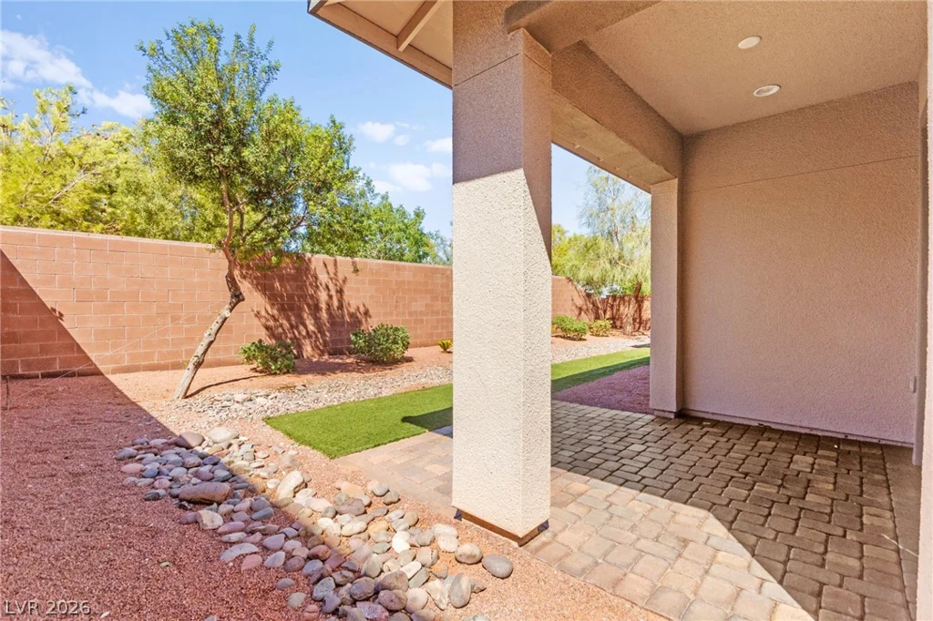 10314 Apache Blue, Las Vegas, NV 89135