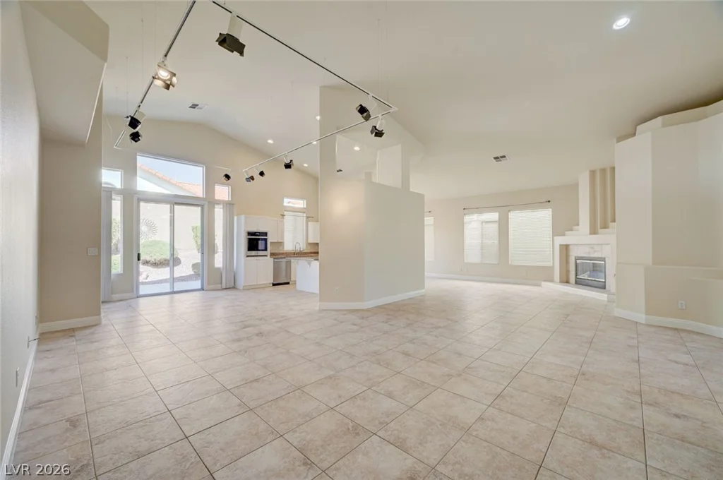 8764 Stockholm, Las Vegas, NV 89147