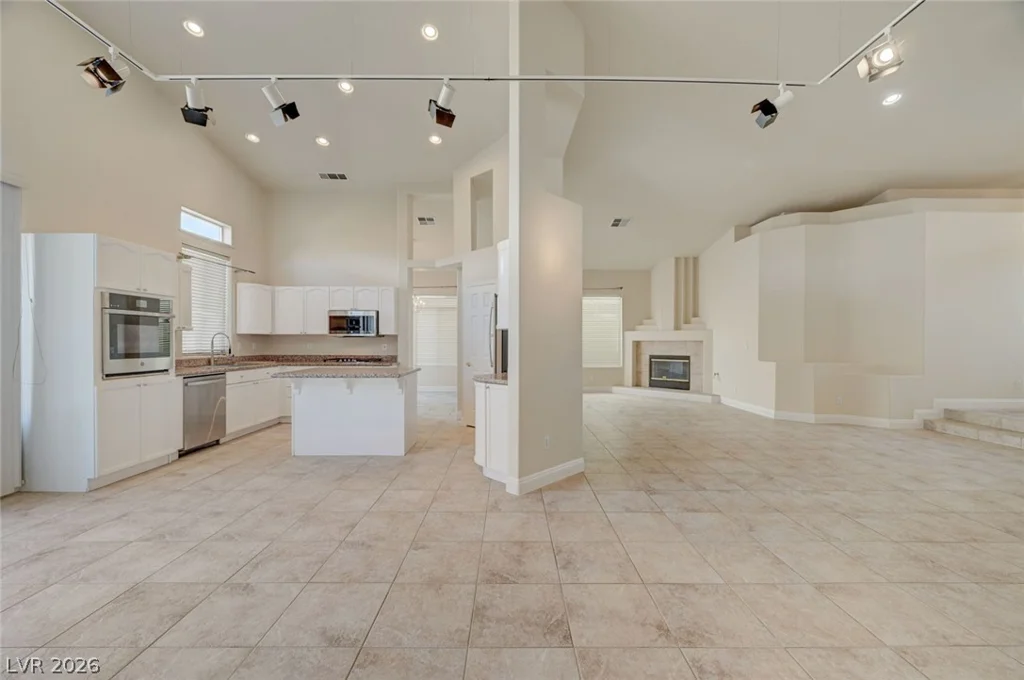 8764 Stockholm, Las Vegas, NV 89147