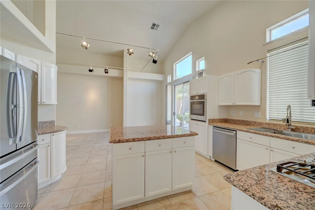 8764 Stockholm, Las Vegas, NV 89147