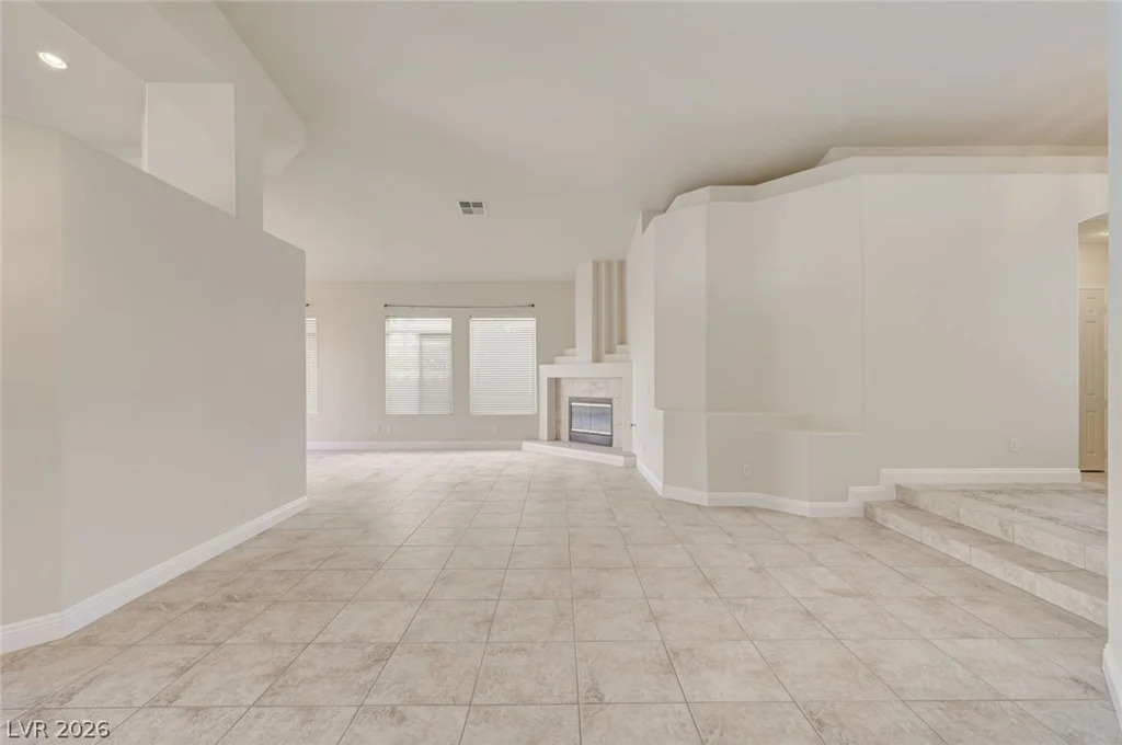 8764 Stockholm, Las Vegas, NV 89147