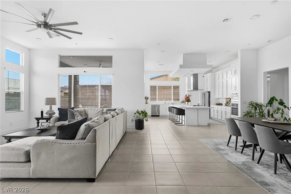 10253 Fairview Ridge, Las Vegas, NV 89166