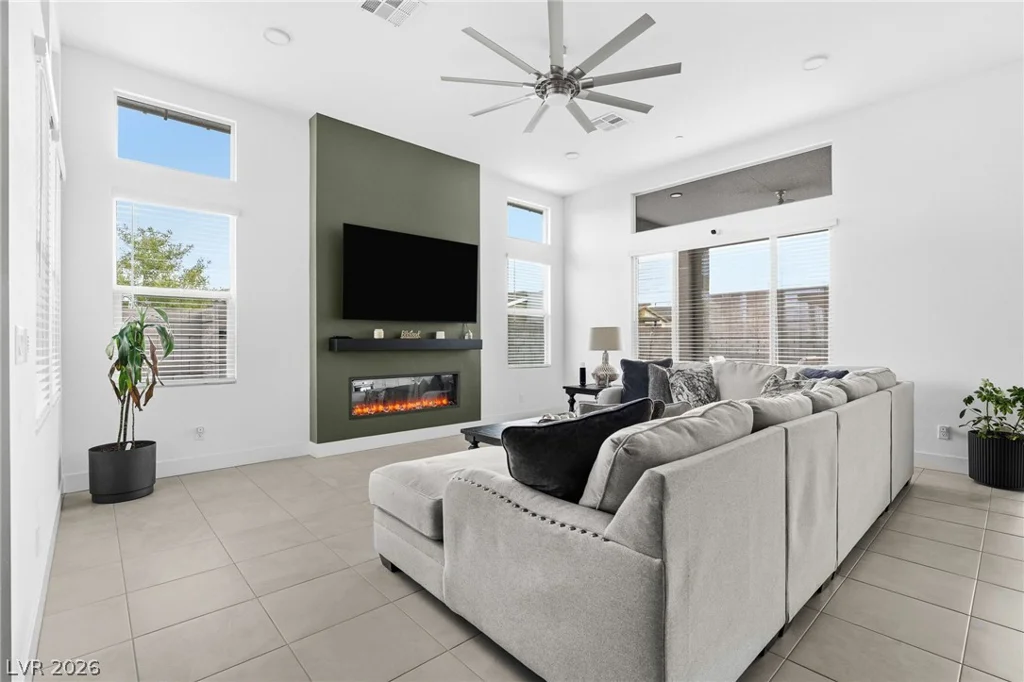 10253 Fairview Ridge, Las Vegas, NV 89166