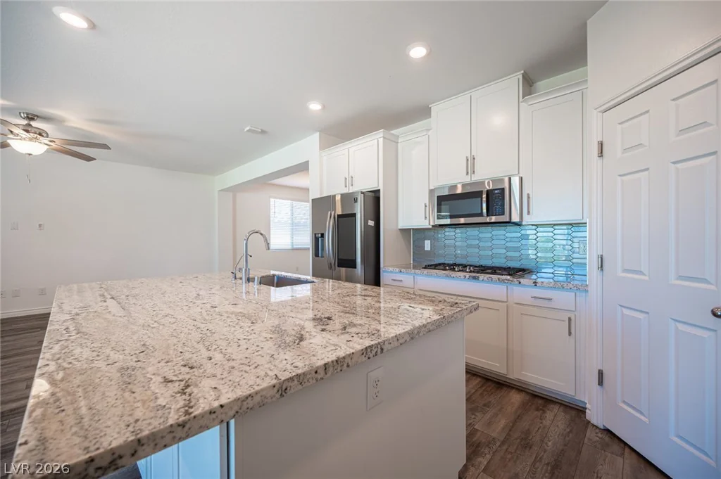 10142 Fire Skye, Las Vegas, NV 89166