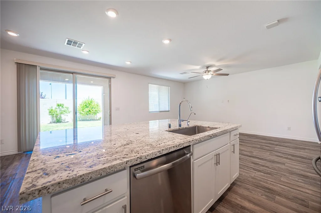 10142 Fire Skye, Las Vegas, NV 89166