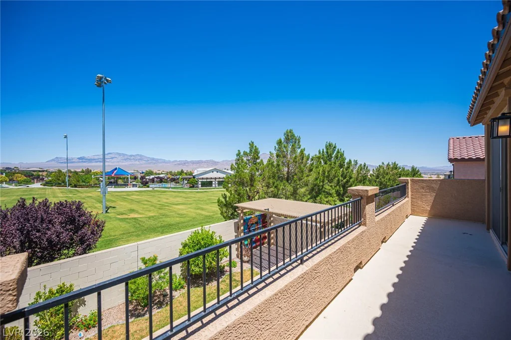 10142 Fire Skye, Las Vegas, NV 89166