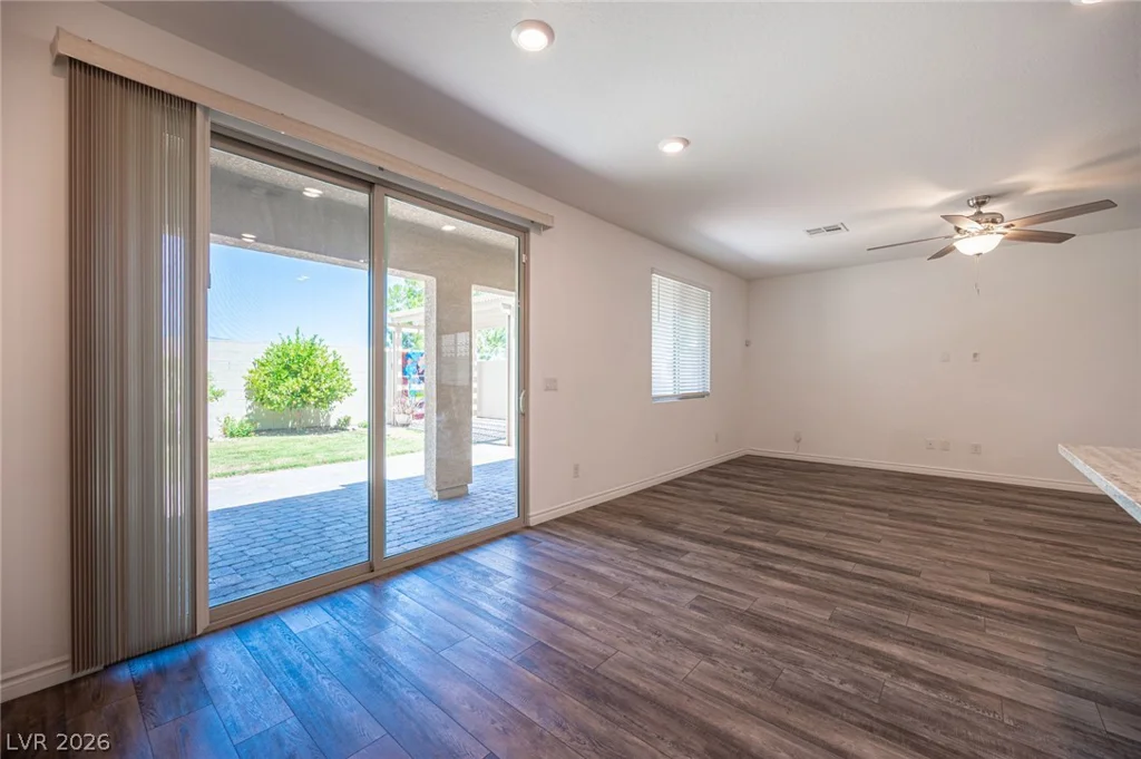 10142 Fire Skye, Las Vegas, NV 89166