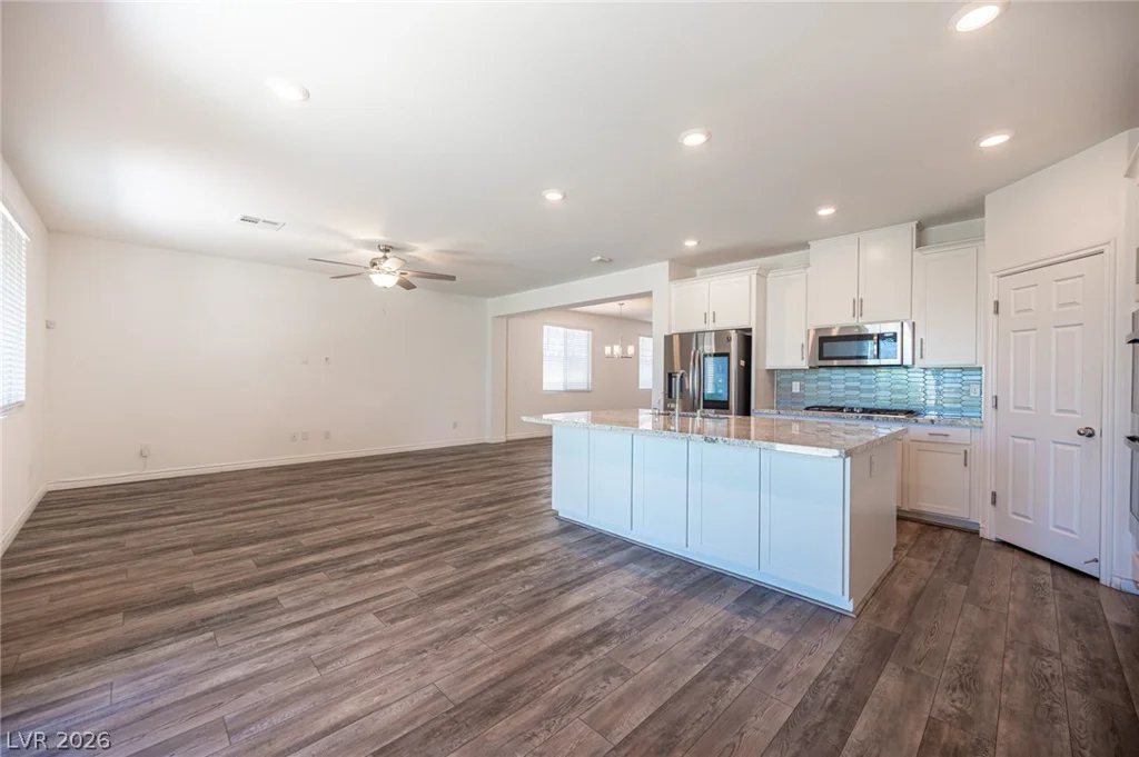 10142 Fire Skye, Las Vegas, NV 89166