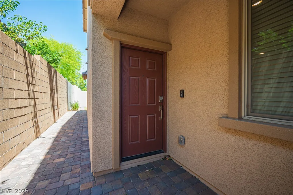 10142 Fire Skye, Las Vegas, NV 89166