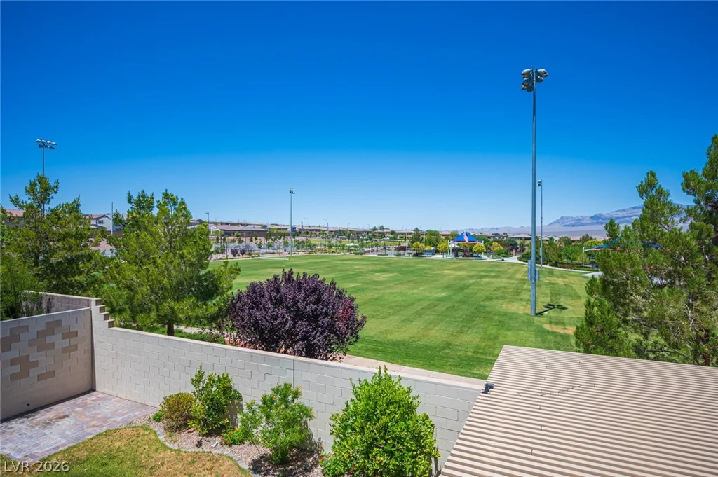 10142 Fire Skye, Las Vegas, NV 89166