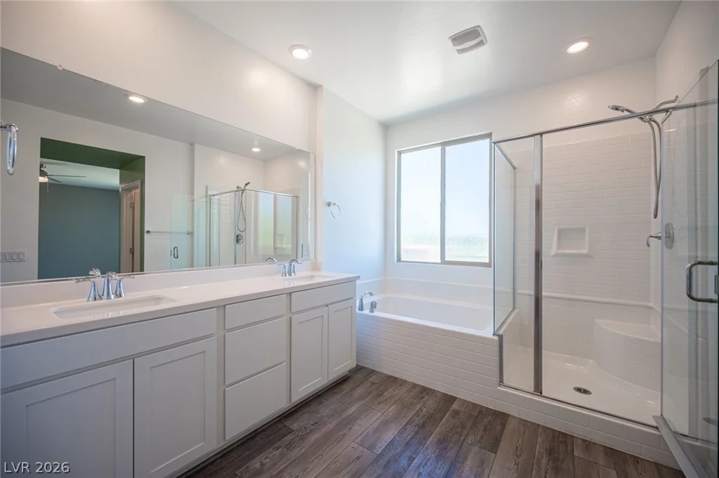 10142 Fire Skye, Las Vegas, NV 89166