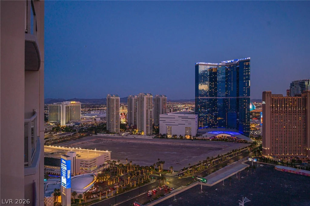 200 Sahara, Las Vegas, NV 89102