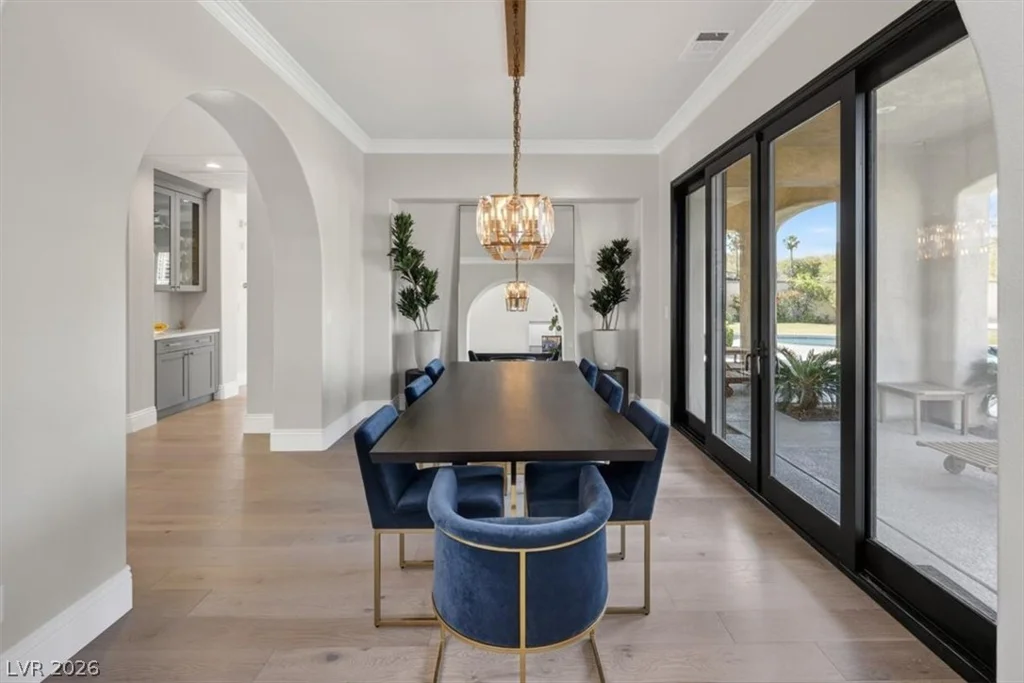 2490 Turtle Head Peak, Las Vegas, NV 89135