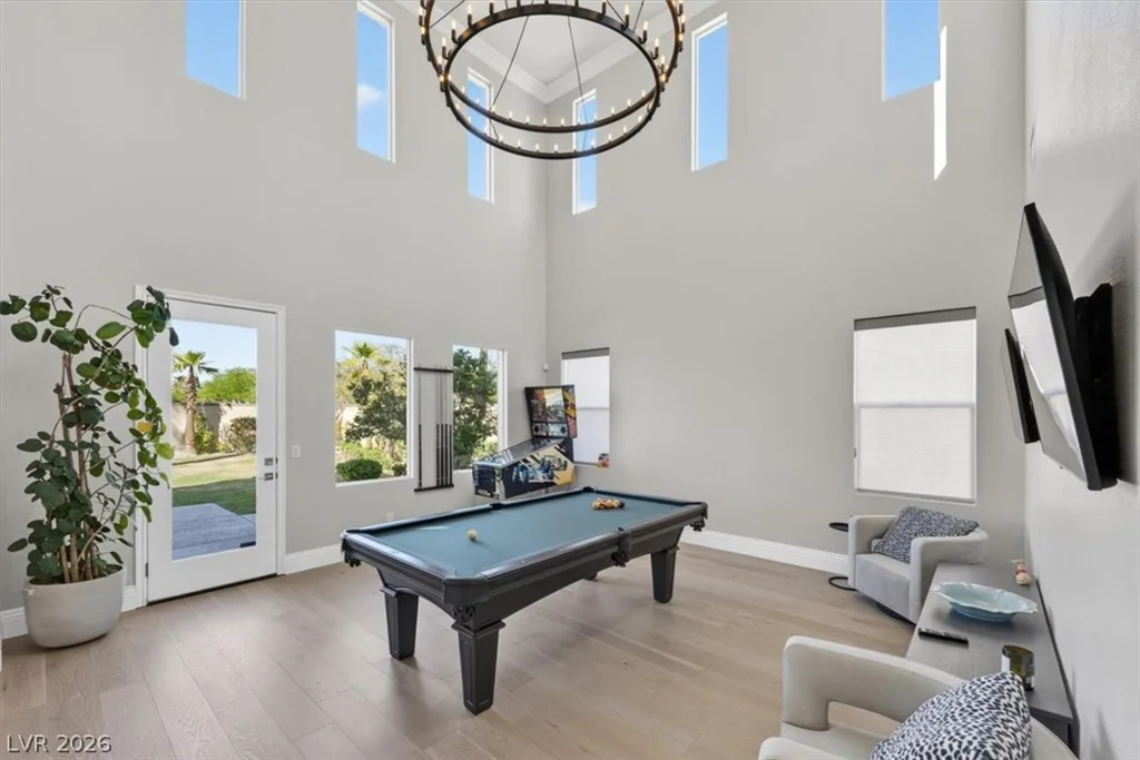 2490 Turtle Head Peak, Las Vegas, NV 89135