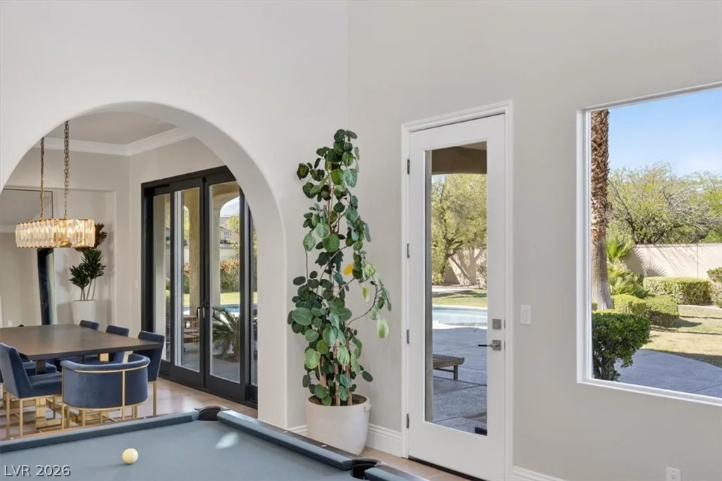 2490 Turtle Head Peak, Las Vegas, NV 89135