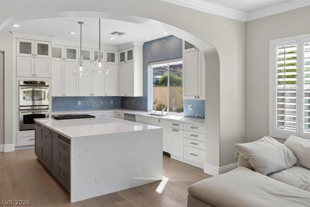 2490 Turtle Head Peak, Las Vegas, NV 89135