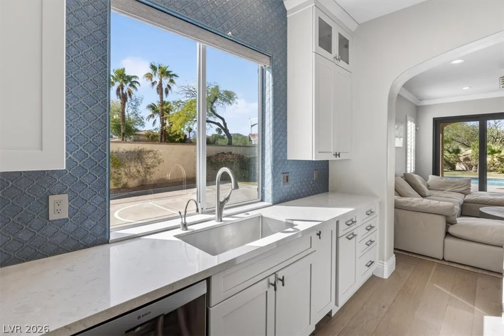 2490 Turtle Head Peak, Las Vegas, NV 89135