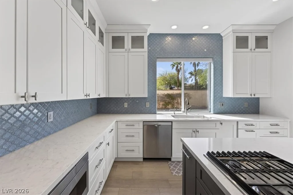 2490 Turtle Head Peak, Las Vegas, NV 89135