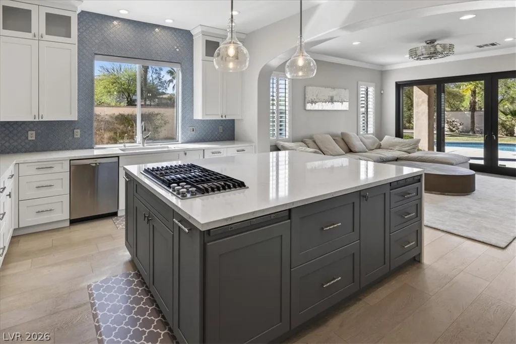 2490 Turtle Head Peak, Las Vegas, NV 89135