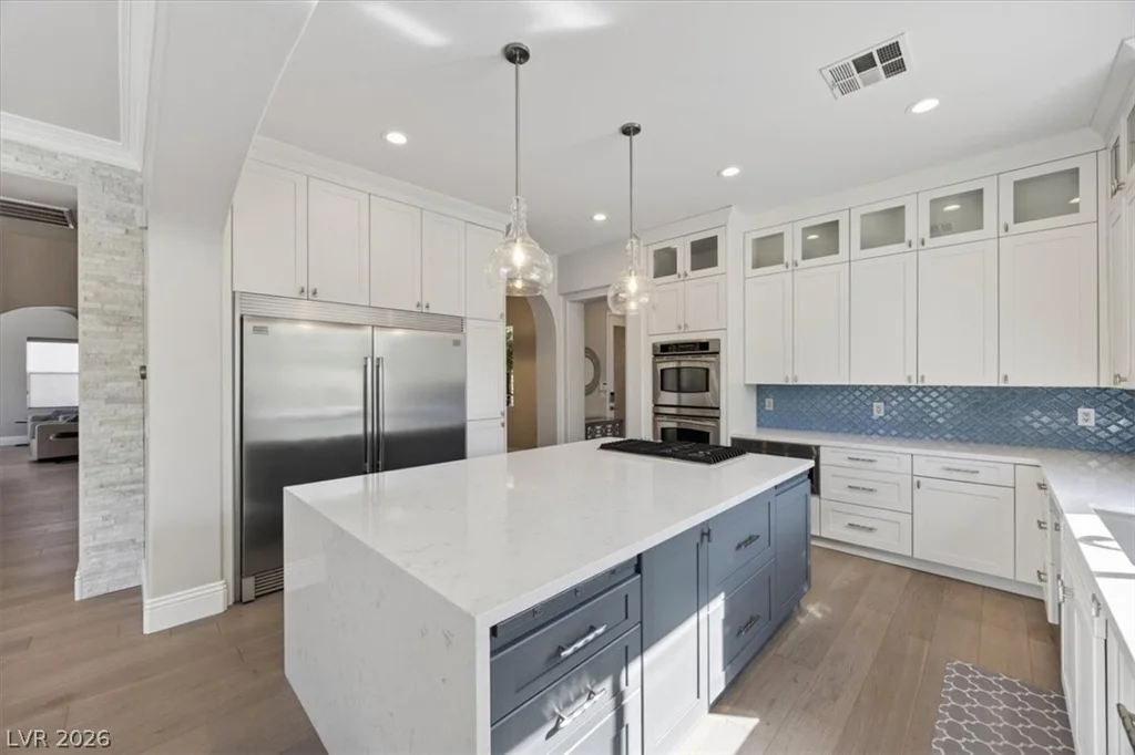 2490 Turtle Head Peak, Las Vegas, NV 89135