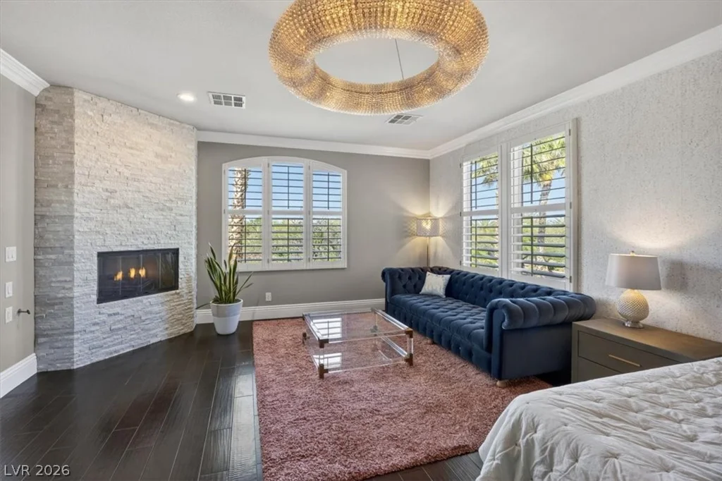 2490 Turtle Head Peak, Las Vegas, NV 89135