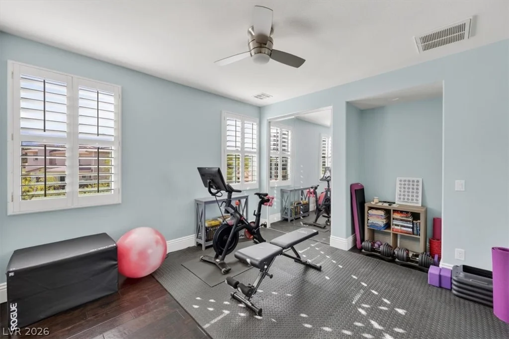2490 Turtle Head Peak, Las Vegas, NV 89135