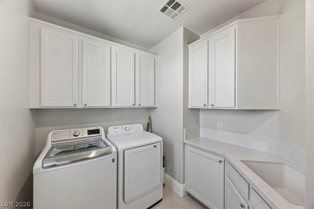 2490 Turtle Head Peak, Las Vegas, NV 89135