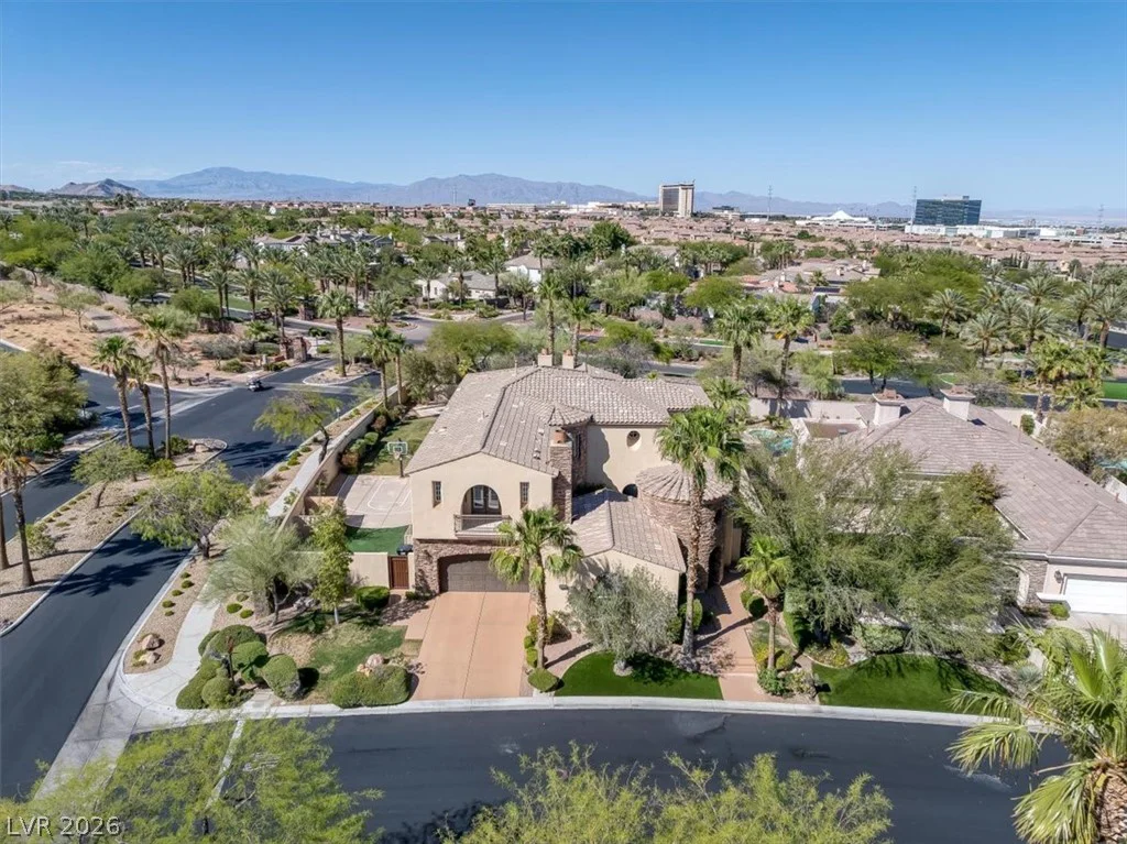 2490 Turtle Head Peak, Las Vegas, NV 89135