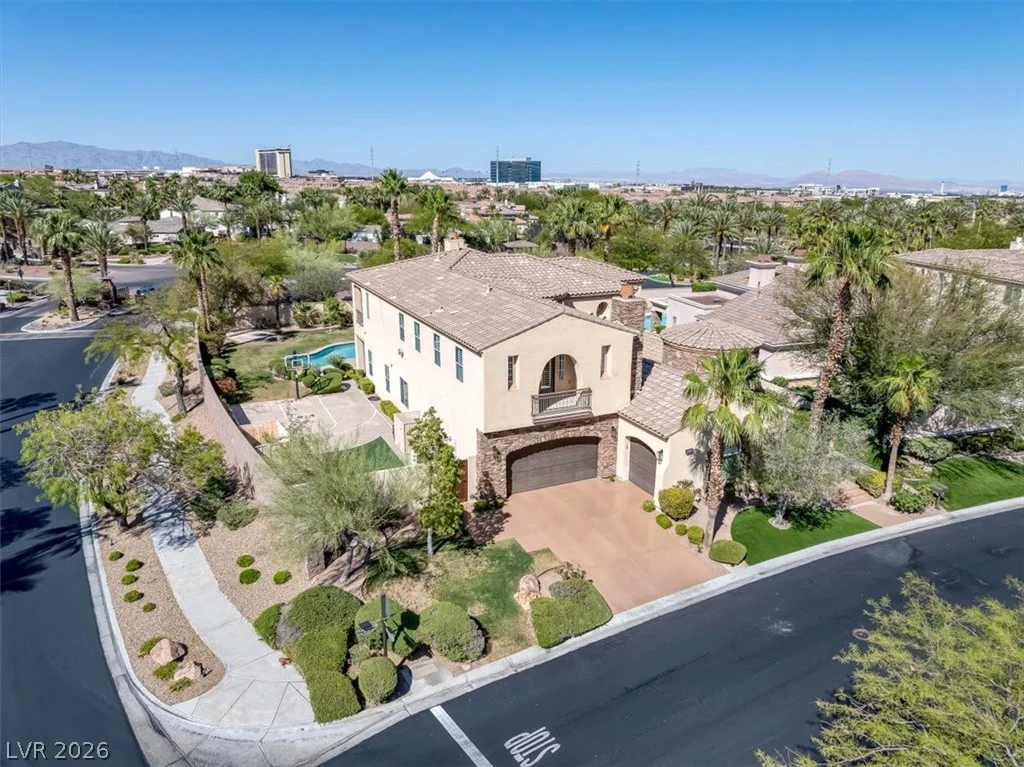 2490 Turtle Head Peak, Las Vegas, NV 89135