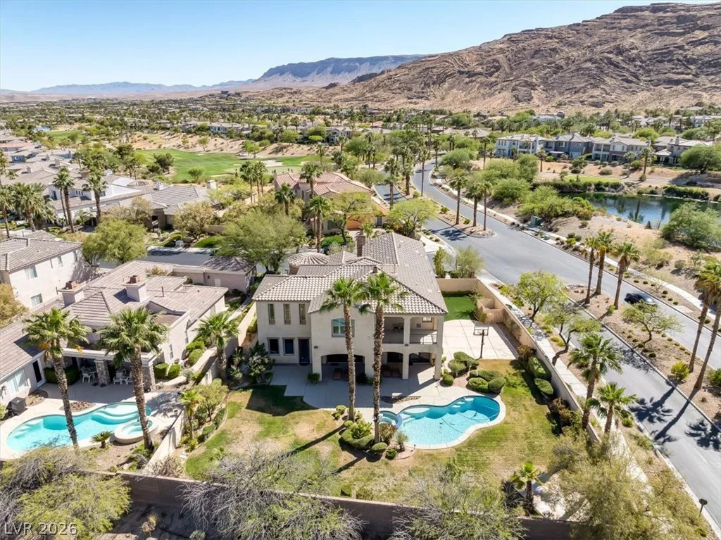 2490 Turtle Head Peak, Las Vegas, NV 89135